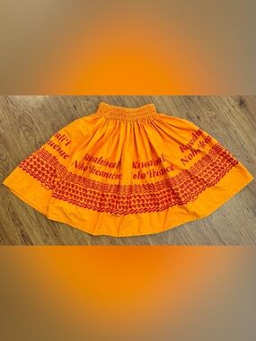 Tutuvi Pa’u Dress Hula Skirt Poly Print Hawaii 100% Authentic Women’s Hawaiian